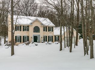 4560 Wellington Dr, Perry, OH 44081