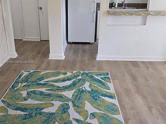 5th image of 1639 Funston St #2