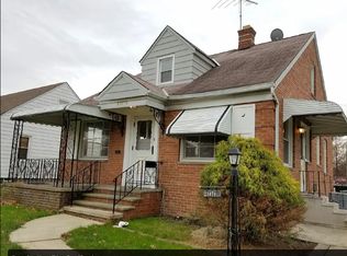 21070 Tracy Ave, Euclid, OH 44123