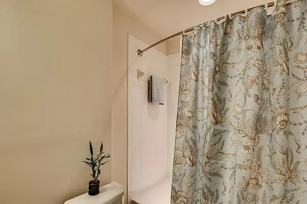 8609 Enoch Pratt Dr — Photo 21