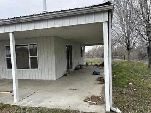 3rd image of 29632 Grandview Rd