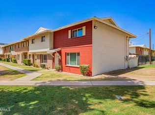 6653 N 44th Ave, Glendale, AZ 85301