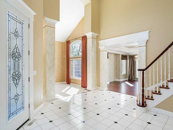 2nd image of 3130 Zimmerman Pl