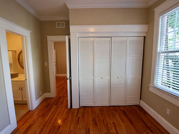 4th image of 1819 W Hills Ave APT 3B