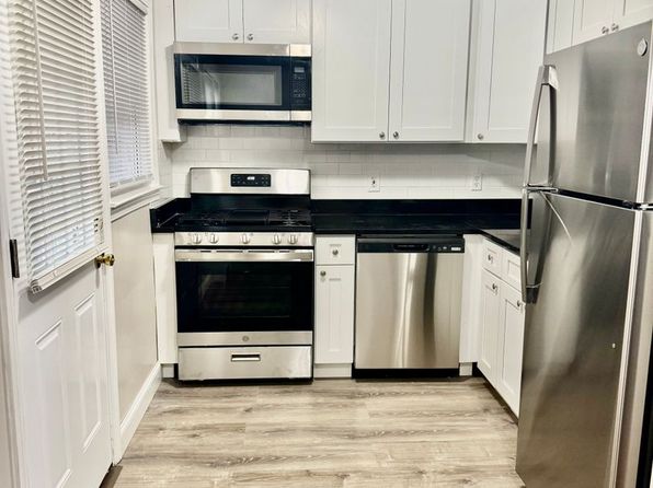 102 Shawomet Ave #1DEC172D5