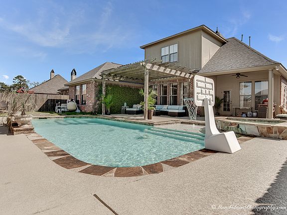 3rd image of 9028 Belmore Ct