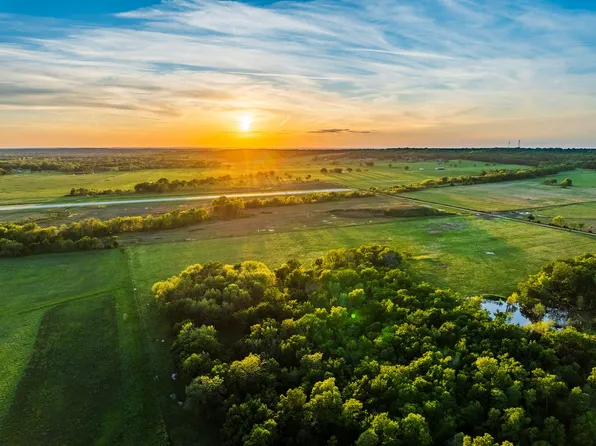 10 E 320th Rd, Vinita, OK 74301