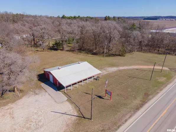 1215 Highway 164 E, Oquawka, IL 61469
