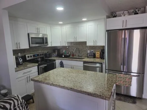 188 Grantham F #188, Deerfield Beach, FL 33442