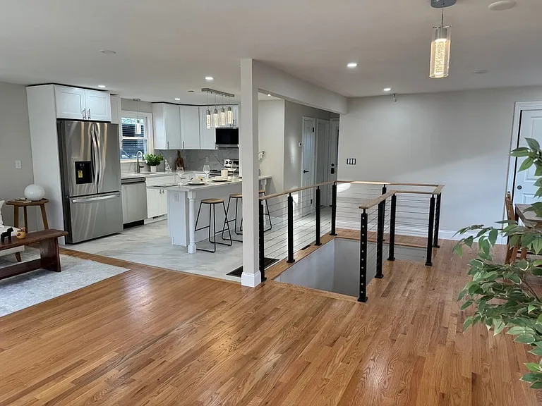 9-13 Sutherland Rd #1 — Photo 3