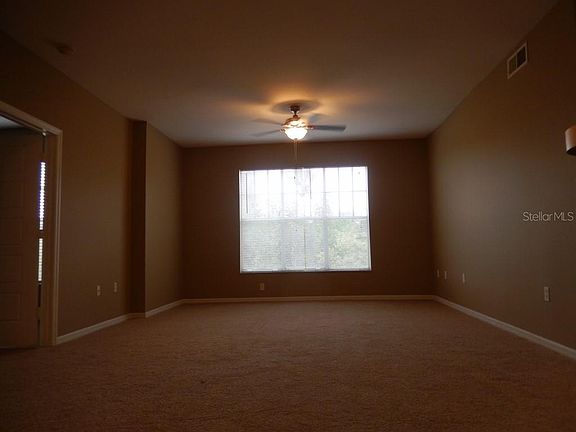 3rd image of 5506 Metrowest Blvd APT 211