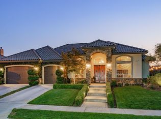 2321 E Hogan Ave, Fresno, CA