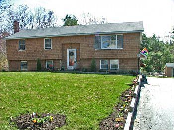1st image of 34 Elmwood Dr