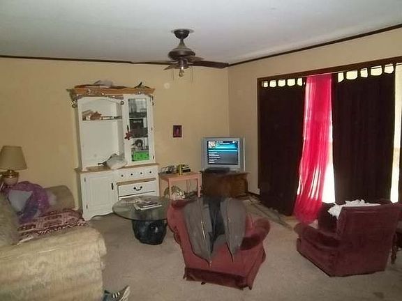 2nd image of 1160 Lullaby Ln