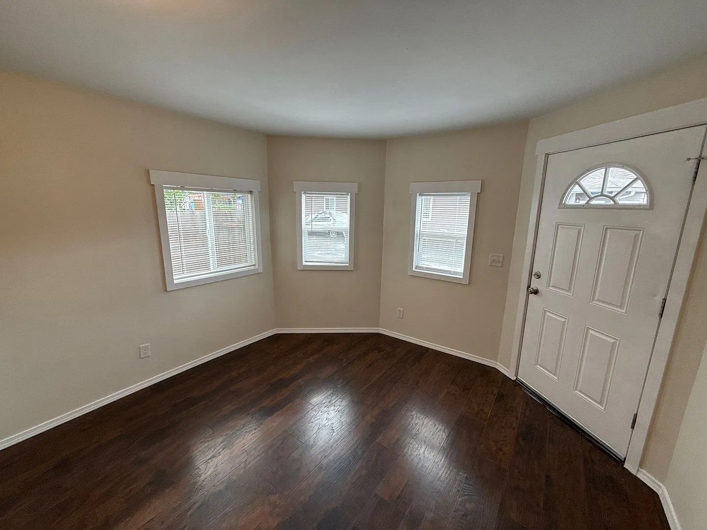 1 bed, 1.0 bath, 600 sqft, $1,245 — Photo 4