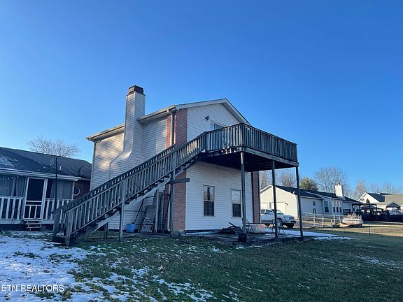 4th image of 1714 Mountain Top Ln