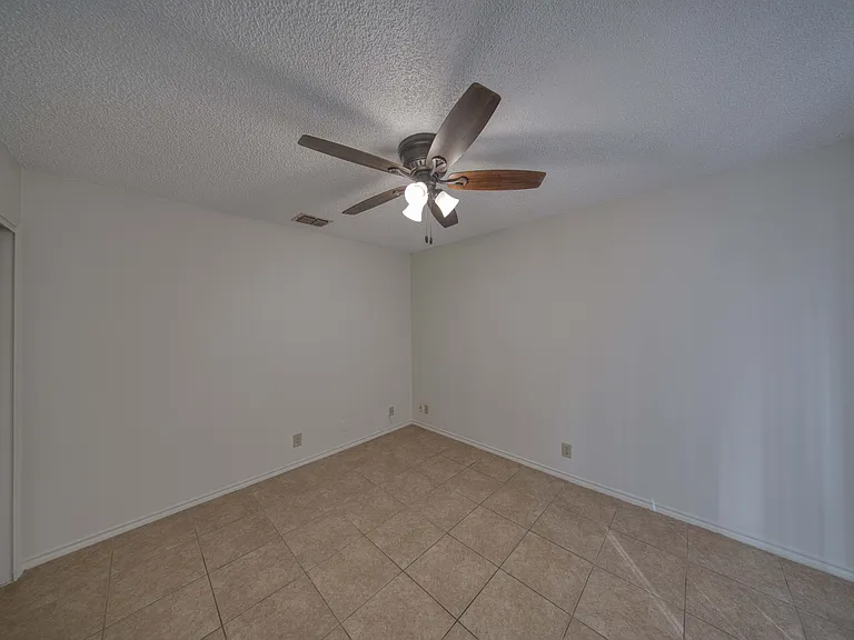 11146 El Sendero St — Photo 6