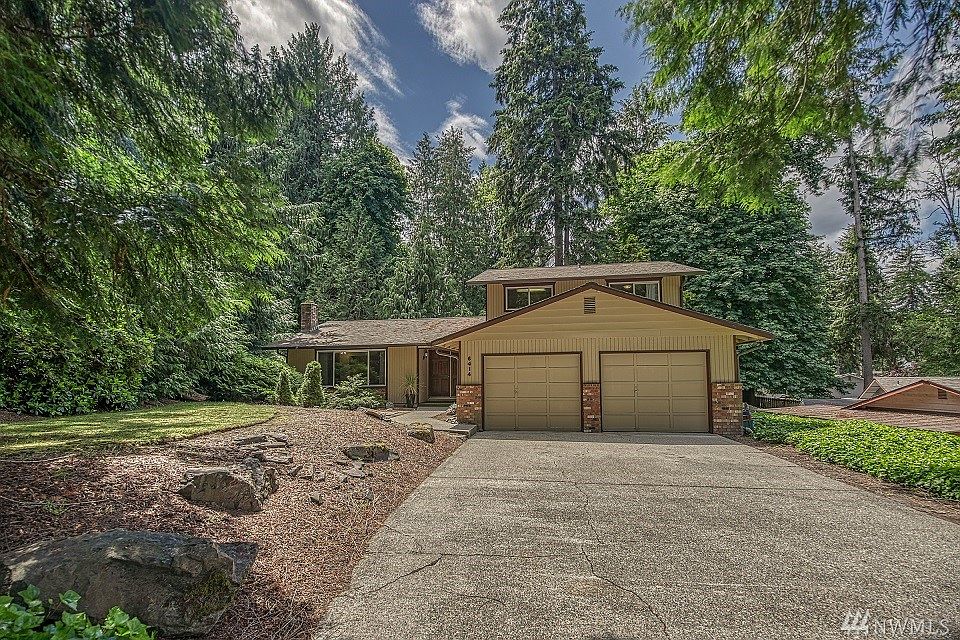 1st image of 6414 Sierra Dr SE