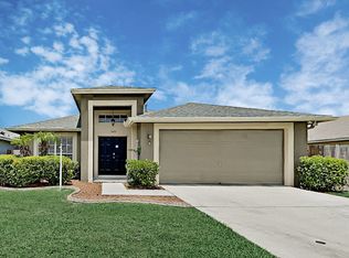 1423 Lakehurst Way, Brandon, FL 33511