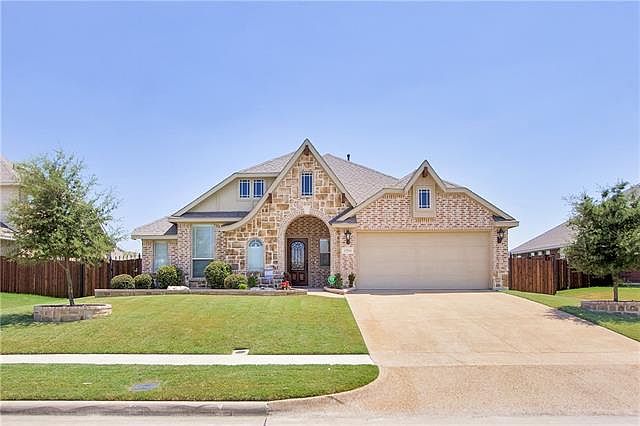 1st image of 4304 Stonebriar Trl