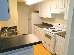 6763 Old Waterloo Rd APT 415, Elkridge, MD 21075