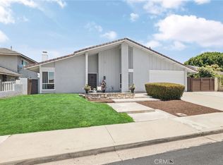 25521 Rhoda Dr, Mission Viejo, CA 92691
