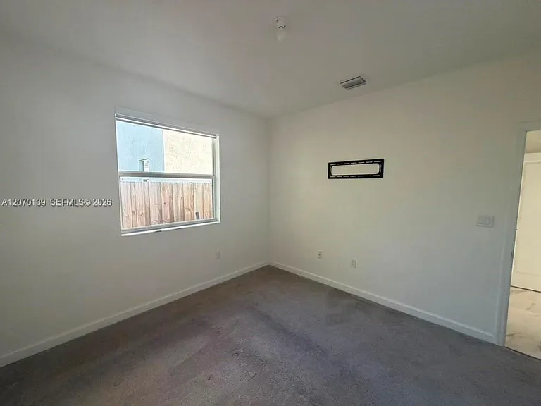 1409 SE 26th Ter — Photo 26