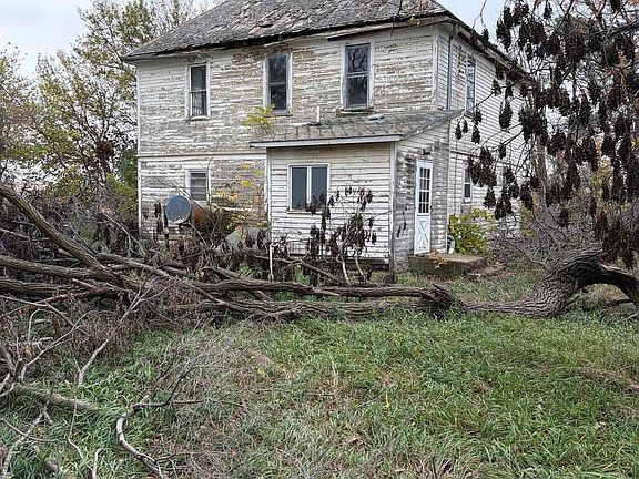 2nd image of 47294 290th St