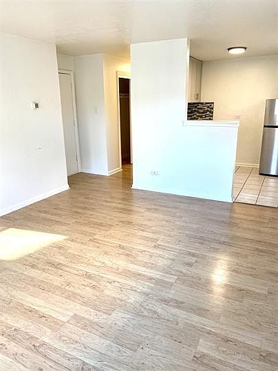 1st image of 1415 N Pearl St #16011759