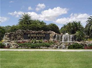 10422 Santiago St, Hollywood, FL 33026