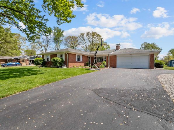 904 Pinoak Dr, Kokomo, IN 46901