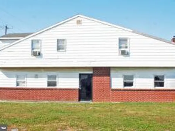 116 Auction Rd, Manheim, PA 17545