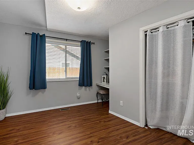 11955 W Driftwood Ct — Photo 19