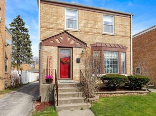 4243 Maple Ave, Brookfield, IL 60513