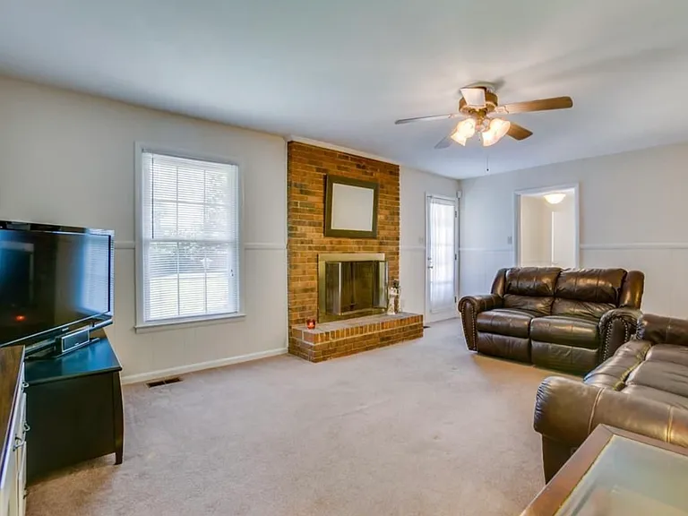 2548 Peace Pl — Photo 8