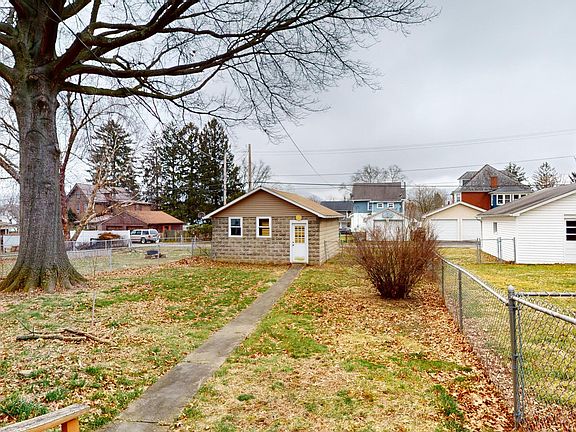 4th image of 376 Union Ave