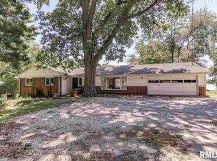 188 Maple Grove Ln, Springfield, IL 62712