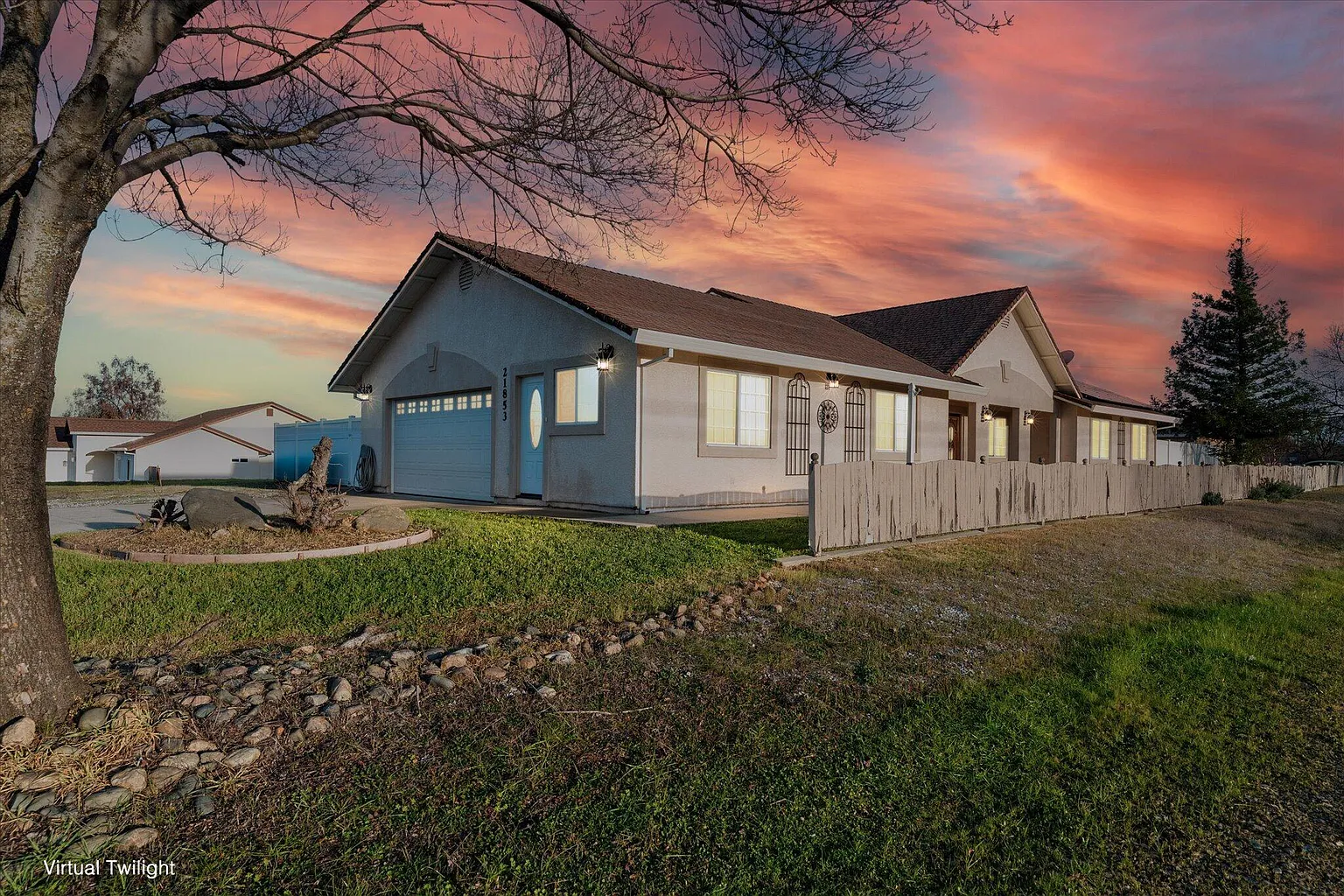 21853 Preston Pl photo 1