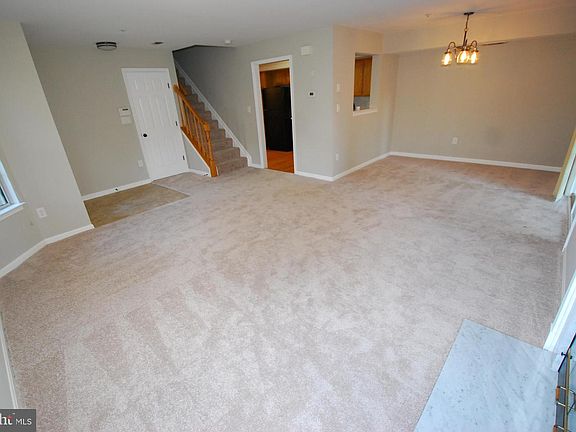 5th image of 19934 Dunstable Cir #201