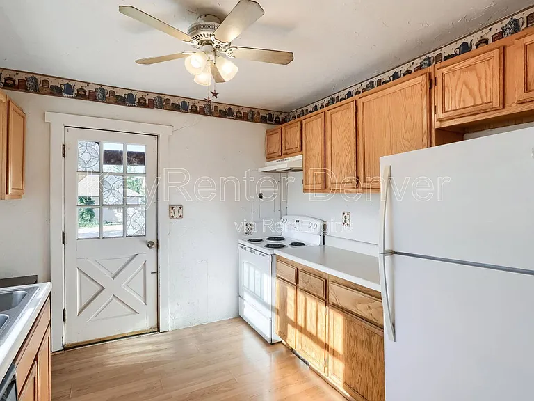 13380 W 10th Ave — Photo 5