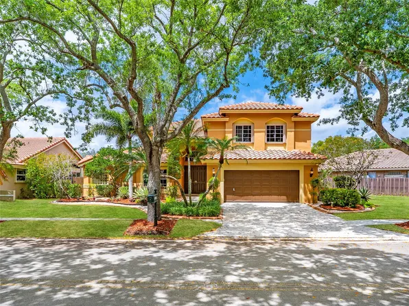 1085 Fairfax Lane, Weston, FL 33326