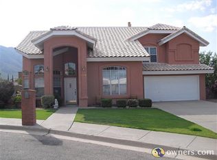 520 Spring Crest Dr, El Paso, TX 79912