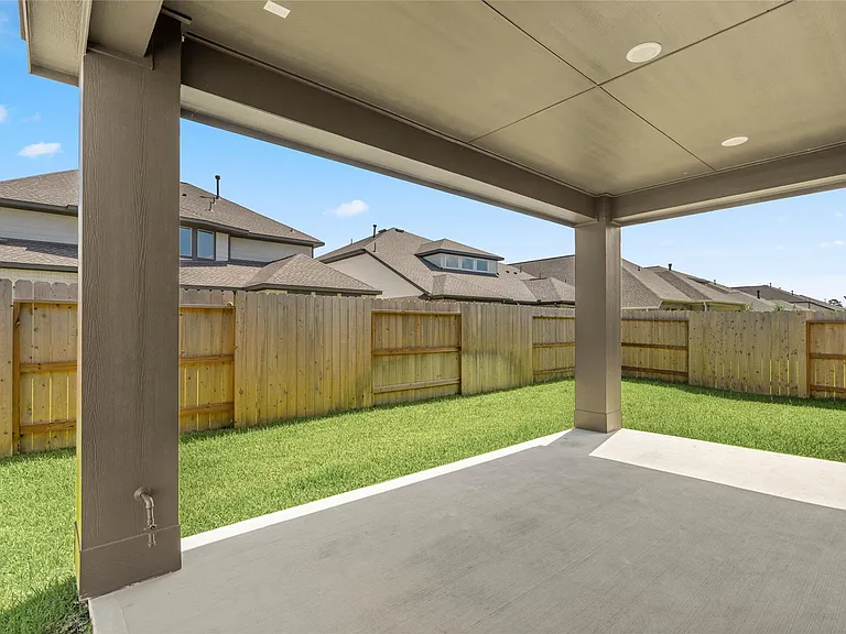 1052 Shoal Creek Trl — Photo 37