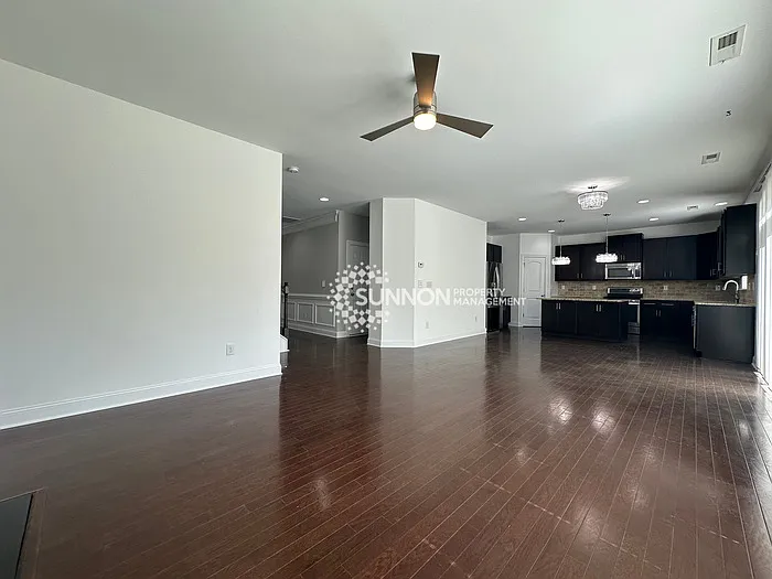 1008 Equipoise Dr — Photo 9