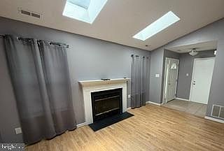 3rd image of 600 Trinidad Blvd