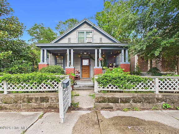 2nd image of 205 S 13th Street