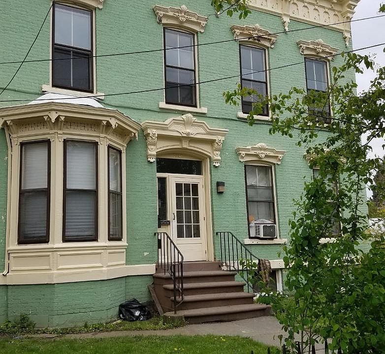 1st image of 3327 6th Ave #F1a