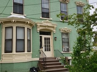 3327 6th Ave #F1A, Troy, NY 12180