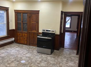 77 Sterling St UNIT 1, Worcester, MA 01610