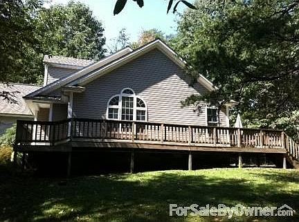 2nd image of 307 Shannon Ln